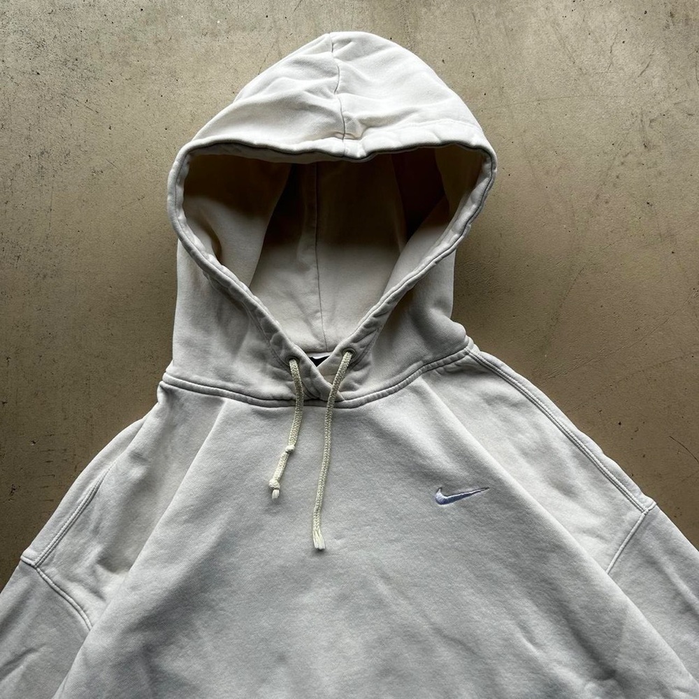 Nike Women's White and Cream Sweatshirt